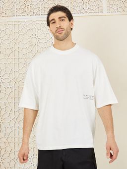 Styli - Men's White Premium Back Printed Applique Patch Boxy Fit T-Shirt