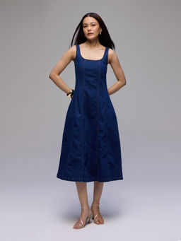 Twenty Dresses by Nykaa Fashion - Dark Blue Denim Scoop Neck Fit And Flare Panelled Midi Dress