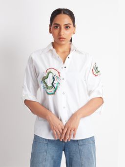 Richaa Goenka - White Comfort Fit Cotton Embroidered Shirt