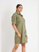 Olive color option, Currently selected