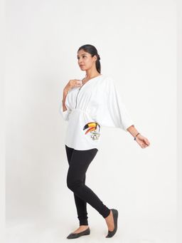 Richaa Goenka - Toucan White Cotton Poncho Top