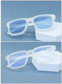 Off White color option