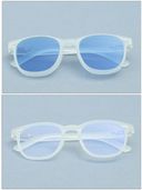 Off White color option, Currently selected