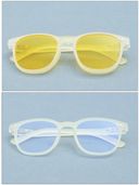 Yellow color option, Currently selected