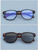 Brown color option, Currently selected
