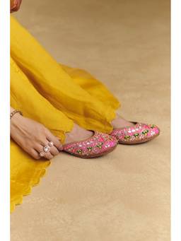 Shilpsutra - Gulabi Mahal Pink Juttie