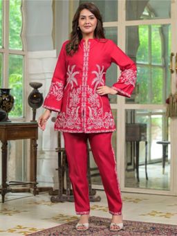 Autumnlane - Sanmati Scarlet Cotton Embroidery Co-Ord Set - Red