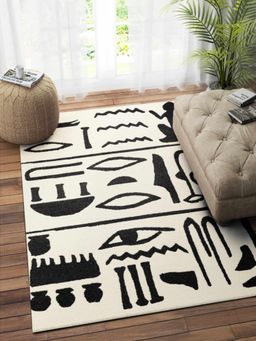 IMPERIAL KNOTS - Black And Ivory Tribal Hand Tufted Carpet (4 x 6 feet)