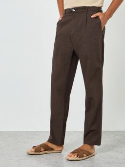 Styli - Mens Coffee Brown Solid Pleated Mid Rise Tapered Cotton Trouser
