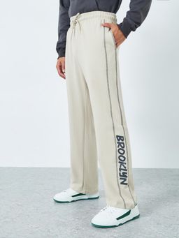 Styli - Mens Oversized Side Panel Printed Trouser