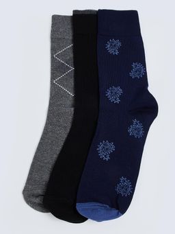 max - Men Printed Crew Length Socks (Pack of 3)