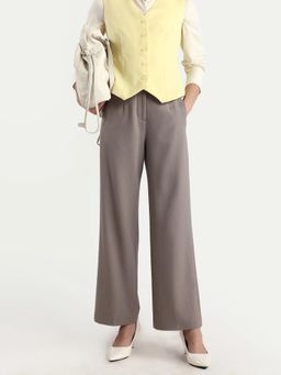 RAREISM - Women Beige Solid Straight Fit Trouser