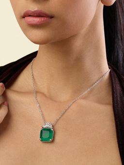 Isharya - Green Glamore Pendant Necklace In Rhodium Plated