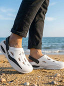 White color option, Currently selected