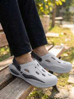 Bewakoof - Men Grey Clogs