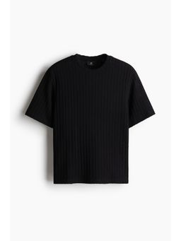 H&M - Men Black Regular Fit Crochet-Look T-Shirt