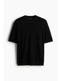 H&M - Men Black Regular Fit Hole-Knit T-Shirt