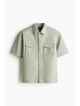 H&M - Men Green Loose Fit Short-Sleeved Utility Shirt