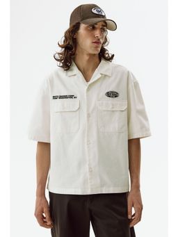 H&M - Men White Relaxed Fit Short-Sleeved Utility Shirt