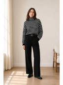 Black color option, Currently selected