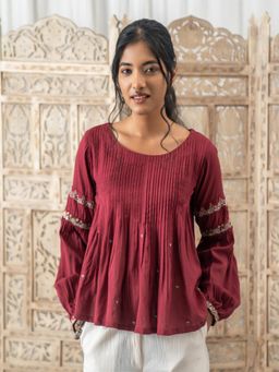 SRJANA - Cheenta Embroidered Pleated Top - Maroon