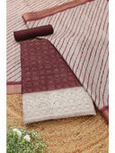 Maroon color option, Currently selected