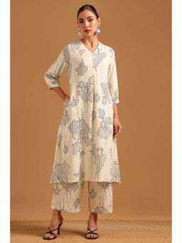 Soch - Off White Printed Regular V-Neck Co-ord Set
