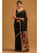 Black color option, Currently selected