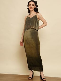 Trend Arrest - Ombre Pleated Co-ord (Set of 2)