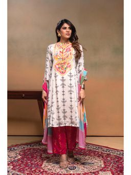 Juniper - Women Off White Printed Embroidered Kurta with Pant and Dupatta