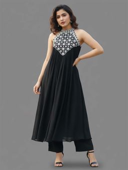 Varanga - Women Black Floral Embroidered Anarkali Kurta with Pant