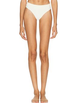 LDMA - Low Hide Seamless Thong