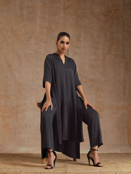 trueBrowns - Grey Modal Satin High-Low Relax Kurta Set (Set of 2)
