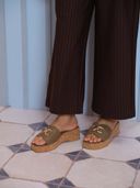 Taupe color option