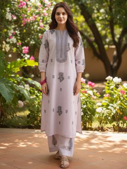 Gahan - Womens Viscose Rayon Straight Printed Kurta with Pant