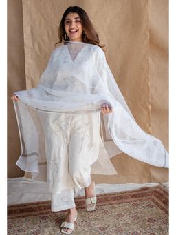 Gahan - Womens Viscose Rayon Straight Printed Kurta with Pant & Dupatta