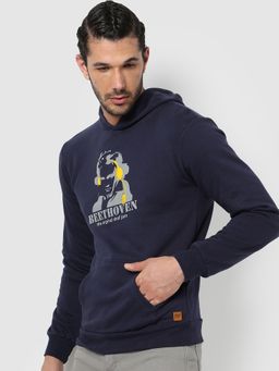 Campus Sutra - Graphic Print Hoodie Kangaroo Pocket