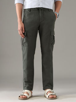 Arrow Sports - Green Men Slim Fit Spring Sorbet Cargo