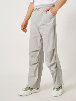 Styli - Men Grey Slim Fit Baggy Parachute Pant