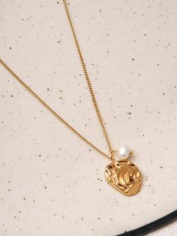 Palmonas - Etched Romance Medallion for Women - Waterproof and Anti-Tarnish