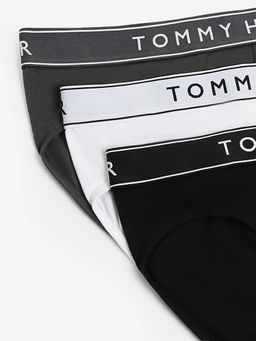 Tommy Hilfiger - Men Multi-Color Solid Briefs (Pack of 3)