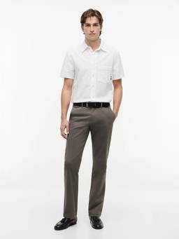 Tommy Hilfiger - Relaxed Fit Solid Mid Rise Chino Grey