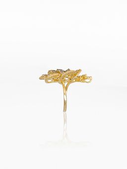 Maiora Diamonds - The Cordial Ring | Lab Grown Diamonds | Yellow Gold