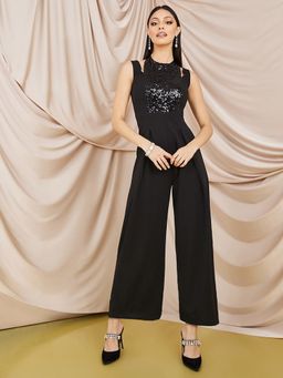 Miss Chase - Women Black Halter Neck Sleeveless Solid Wide Leg Jumpsuit