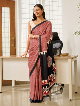 Teejh - Tej Women Maroon Silk Blend Stripes Printed Saree with Unstitched Blouse