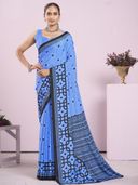 Blue color option, Currently selected
