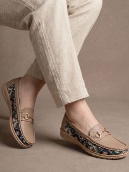 JODYHUB - Women Taupe Loafers