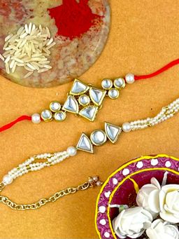 Karatcart - Gold Plated Handmade Kundan Bhaiya Bhabhi Rakhi Roli & Chawal Combo