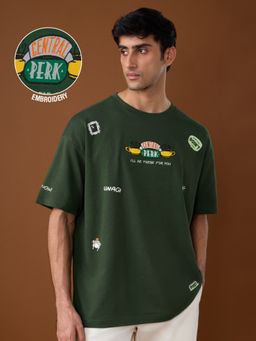 The Souled Store - Official FRIENDS: I'll Be There Men Oversized T-shirt