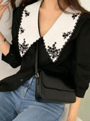 Black color option, Currently selected